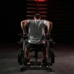 Hammer Strength dip machine for face-in and face-out pressing